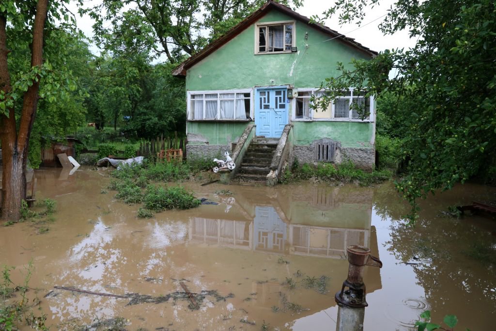SAĞANAK SU BASKINLARINA NEDEN OLDU
