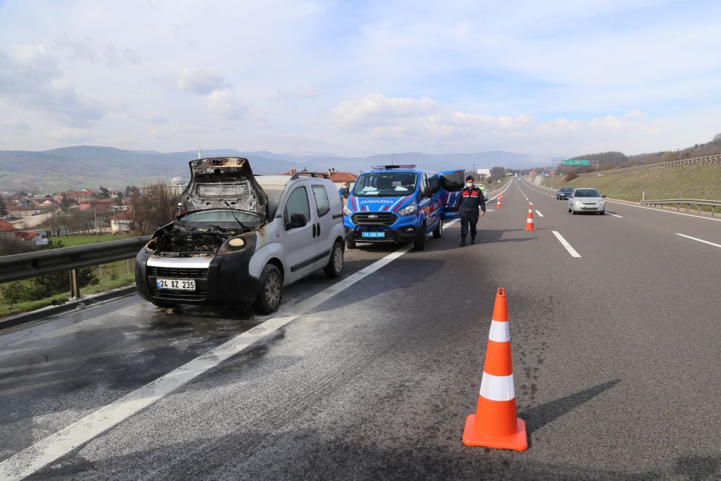 SEYİR HALİNDEYKEN ALEV ALDI