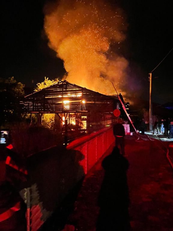 SOBAYI YAKMAK İSTERKEN EVİNİ YAKTI