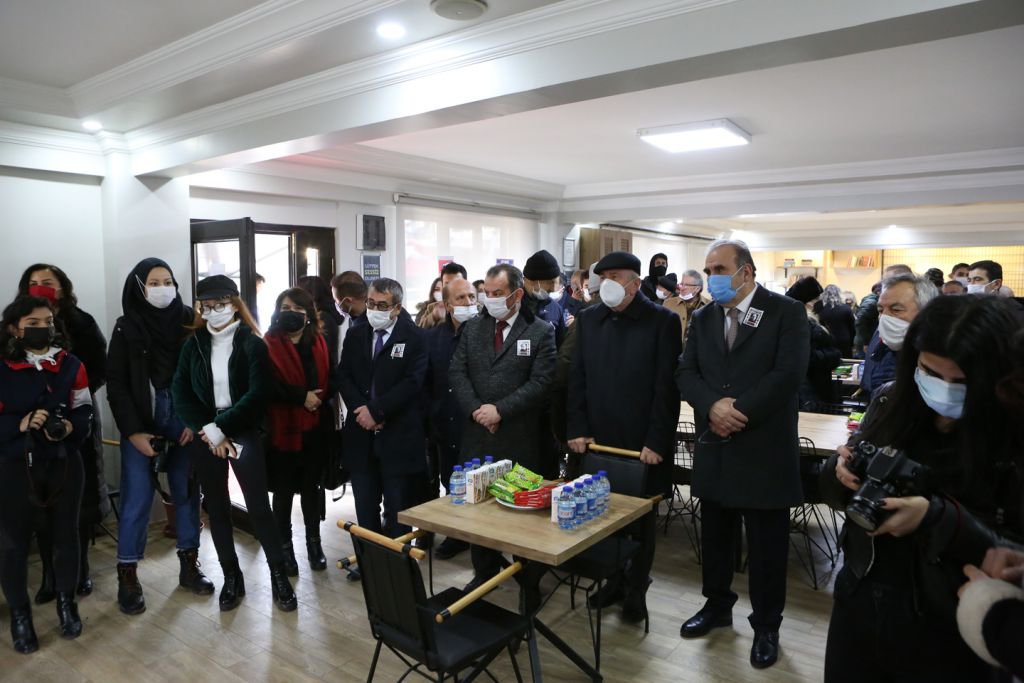 UĞUR MUMCU PARKI YENİLENDİ