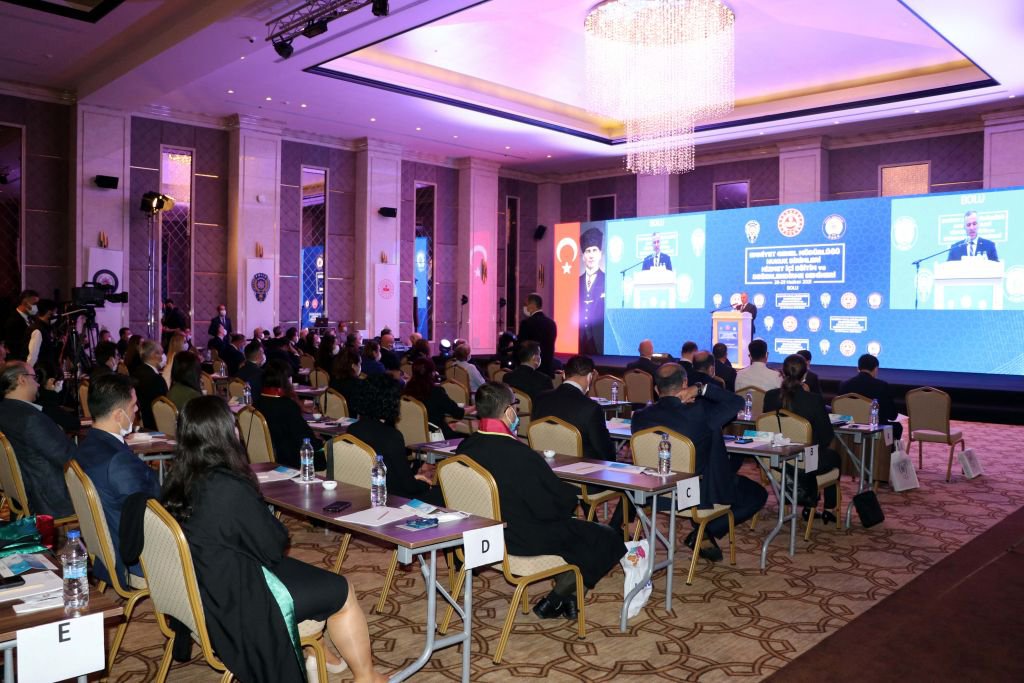 ÜST DÜZEY EMNİYET BOLU’DA TOPLANDI