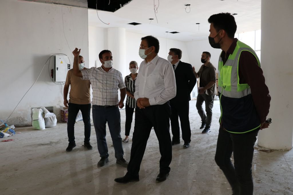 VALİ ÜMİT PROJELERLE TEK TEK İLGİLENDİ