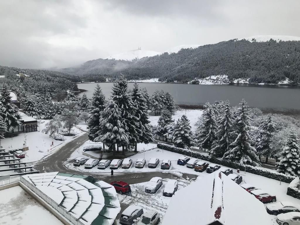 YÜKSEK KESİMLER BEYAZ ÖRTÜYLE KAPLANDI