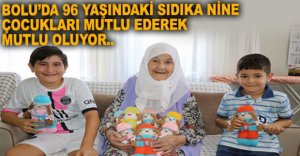 ÇOCUKLARI MUTLU EDEREK MUTLU OLUYOR