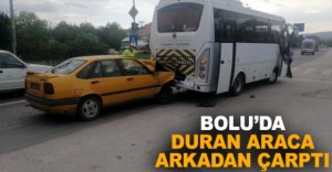 DURAN ARACA ARKADAN ÇARPTI