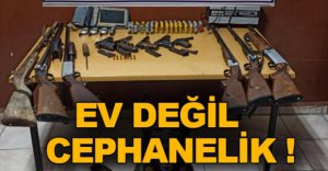 BOLU'DA EVDEN CEPHANELİK ÇIKTI !