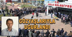 MESAİ ARKADAŞLARI GÖZYAŞLARIYLA UĞURLADI