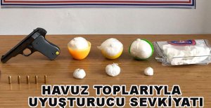 UYUŞTURUCUYU OYUN HAVUZU TOPLARINA SAKLAMIŞ