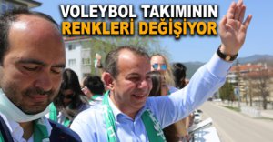 VOLEYBOL TAKIMININ RENKLERİ DEĞİŞİYOR