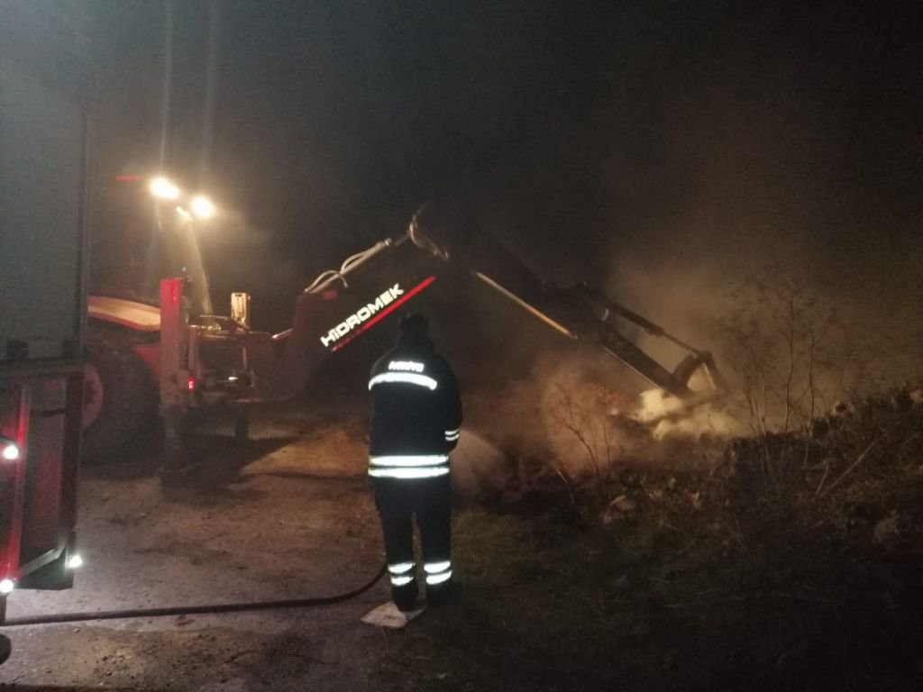 3 FARKLI YERDEN SAMANLAR ALEVLENDİ