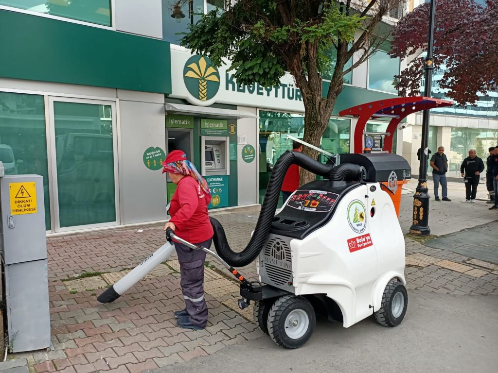 ARTIK ELEKTRİKLİ SÜPÜRGE İLE TEMİZLEYECEKLER