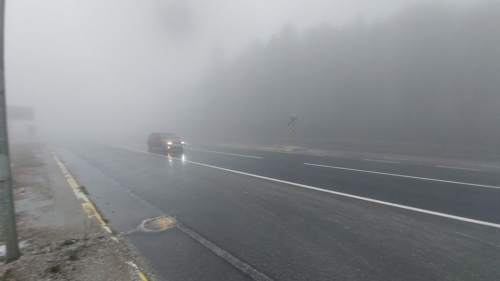 BOLU DAĞI’NDA GÖZ GÖZÜ GÖRMÜYOR