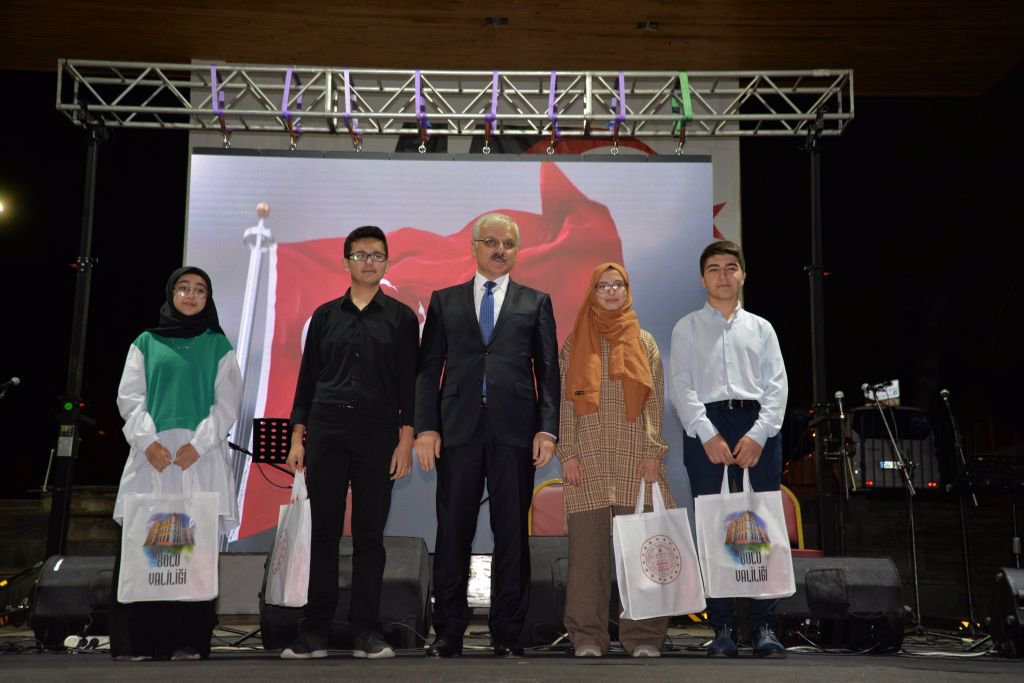 BOLU’DA COŞKULU 15 TEMMUZ TÖRENİ