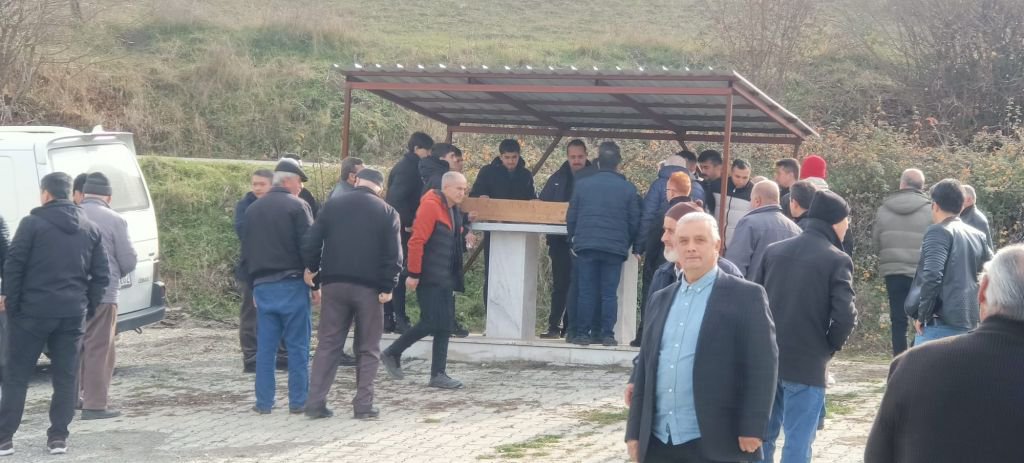 BOLU'DA GÖZYAŞLARIYLA TOPRAĞA VERİLDİ