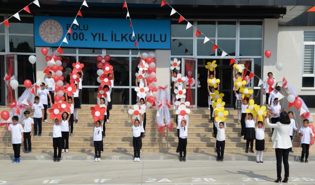 BOLU’DA ÖĞRENCİLERİN OKUL HEYECANI