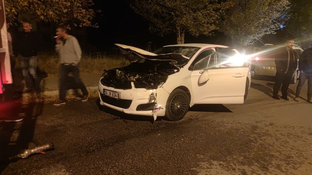 BOLU'DA TALİHSİZ SÜRÜCÜNÜN BAŞINA GELMEYEN KALMADI