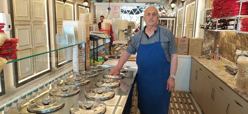 BOLU’NUN YARIM ASIRLIK EFSANE DONDURMASI