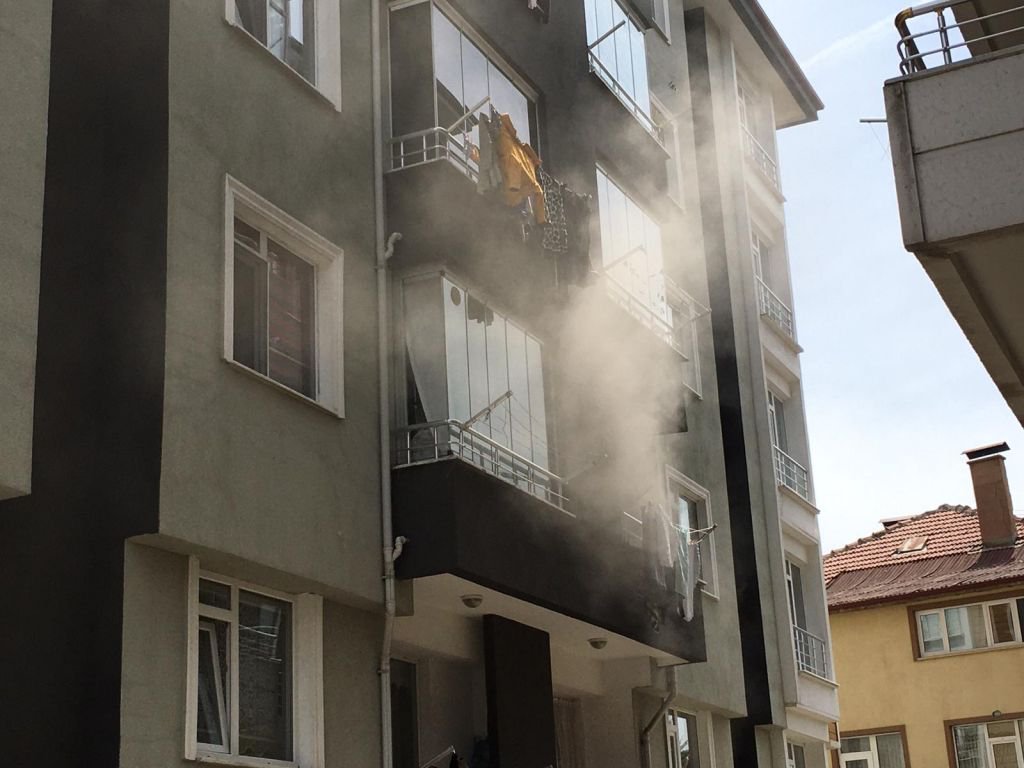 ÇOCUK ODASINDA PATLAMA