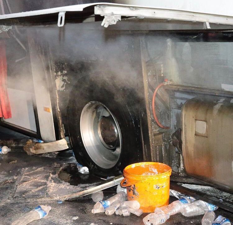 GECE YARISI FACİANIN EŞİĞİNDEN DÖNÜLDÜ