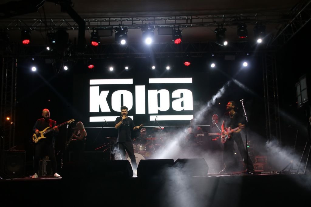 GENÇLER BU KONSERLE COŞTU