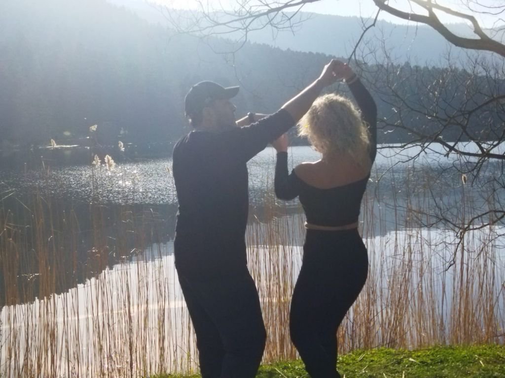 GÖLCÜK’ÜN TADINI DANS EDEREK ÇIKARDILAR