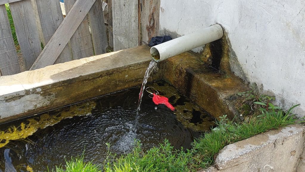 KABUS KINDIRA KÖYÜNE Mİ SIÇRADI