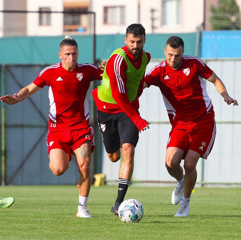 KARAFIRTINALAR YENİ SEZON ÖNCESİ KONUŞTU