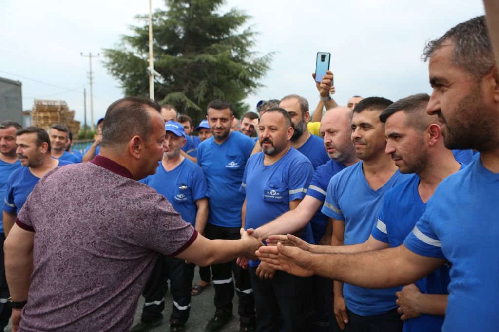 ÖZCAN’DAN GREV YAPAN İŞÇİLERE DESTEK