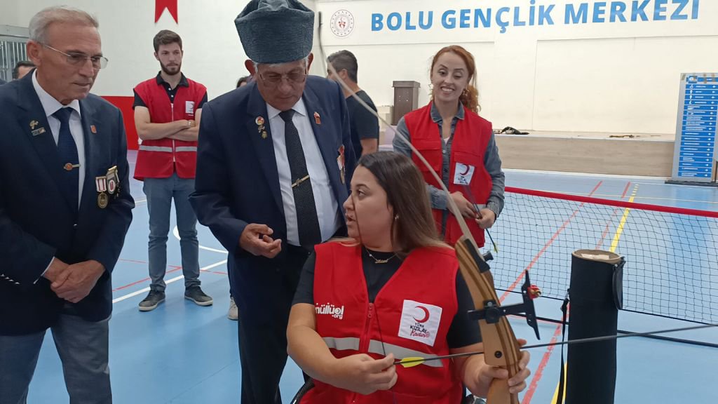 ŞAMPİYON SPORCULARDAN BOLU'DA GAZİLERİMİZE ÖZEL ETKİNLİK