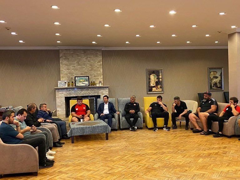 ŞAMPİYONLAR BOLU’DA KAMPA GİRDİ