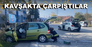 KAVŞAKTA ÇARPIŞTILAR