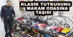 KLASİK TUTKUSUNU MAKAM ODASINA TAŞIDI