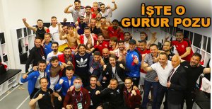 KOCA ŞEHİR DİMDİK AYAKTA BU POZU BEKLEDİ