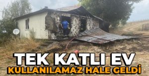 BOLU’DA TEK KATLI EV ALEV ALEV YANDI