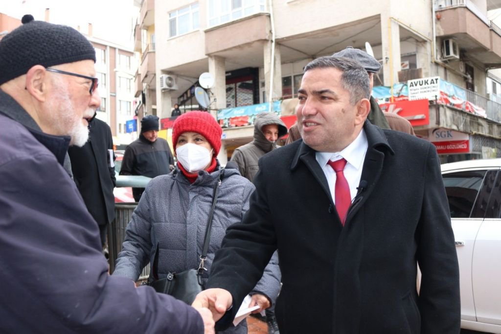 AHMET ÖRNEKBAŞ DURMAK BİLMİYOR