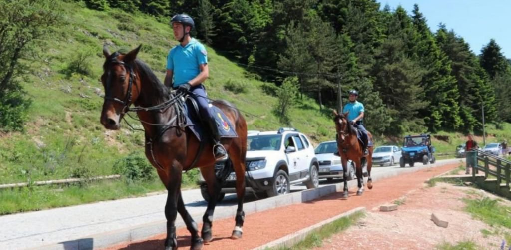 ATLI JANDARMALAR GÖREVE BAŞLADI...