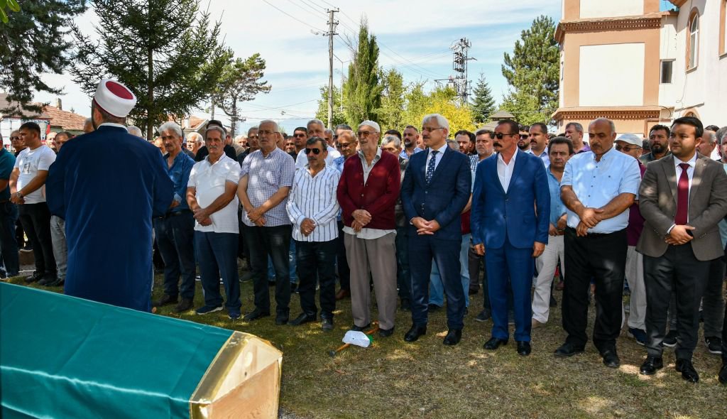 BEKTAŞ AİLESİNİN ACI GÜNÜ...