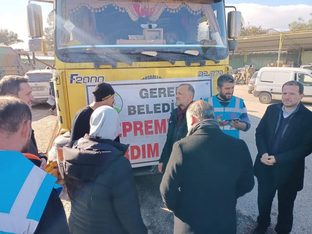 BOLU AK PARTİ TAM KADRO DEPREM BÖLGESİNDE