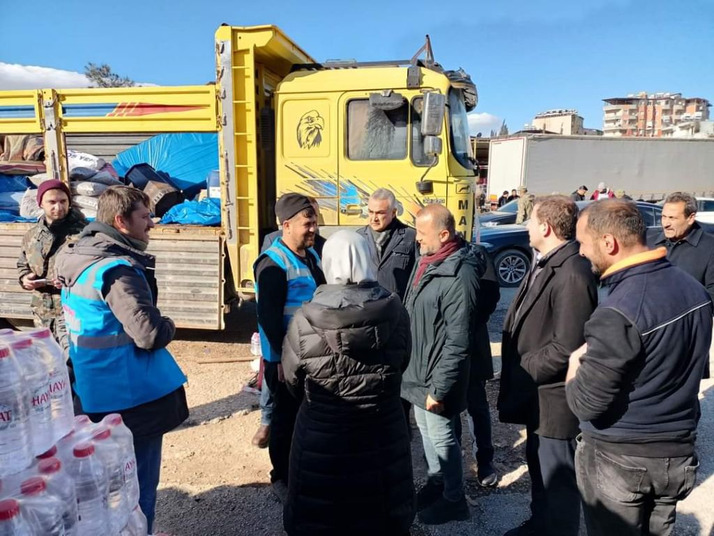 BOLU AK PARTİ TAM KADRO DEPREM BÖLGESİNDE