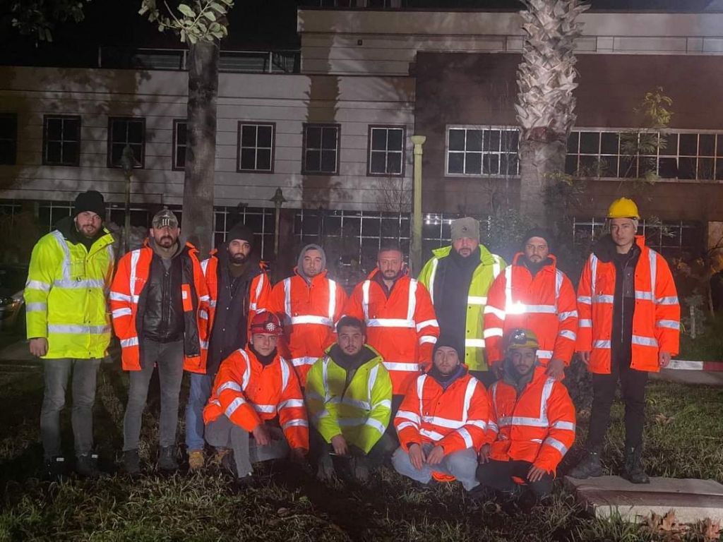 BOLU AK PARTİ TAM KADRO DEPREM BÖLGESİNDE