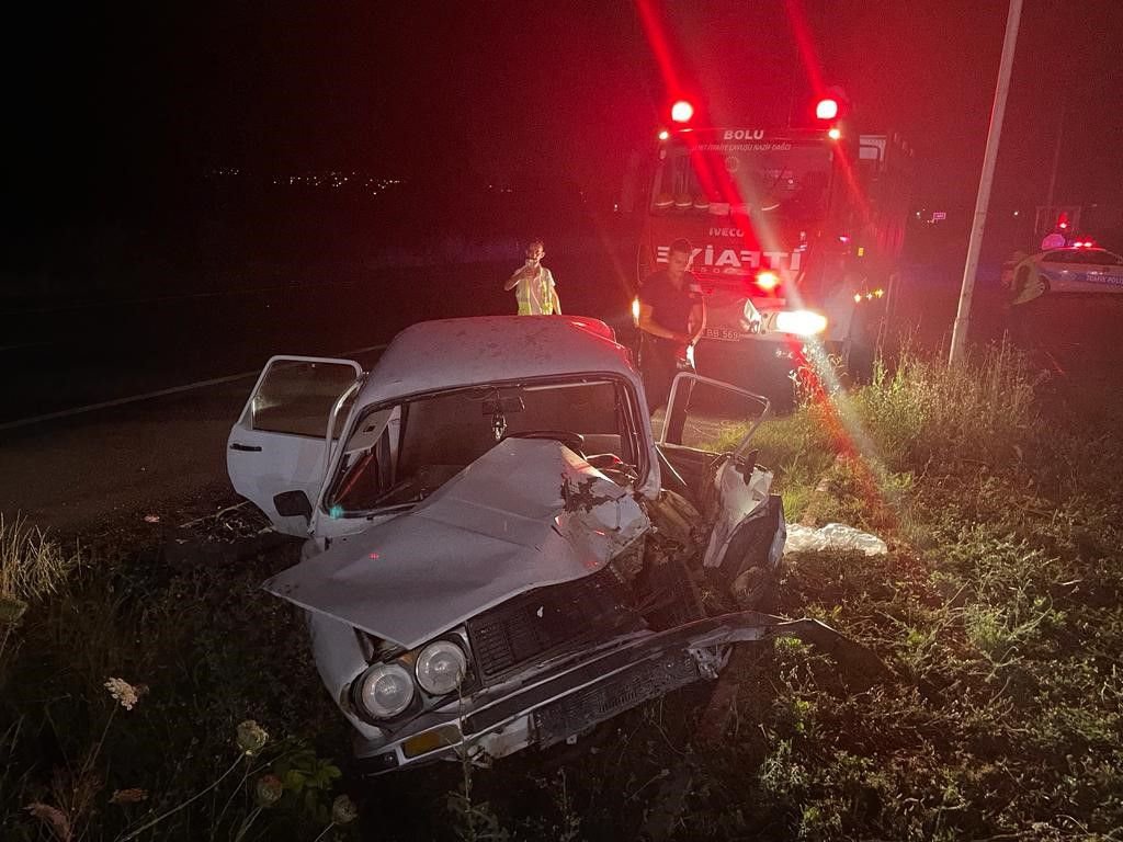 BOLU MUDURNU YOLUNDA FECİ KAZA