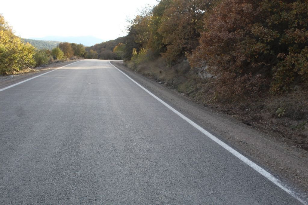 BOLU’DA 32 KİLOMETRE YOLA SICAK ASFALT SERİLDİ