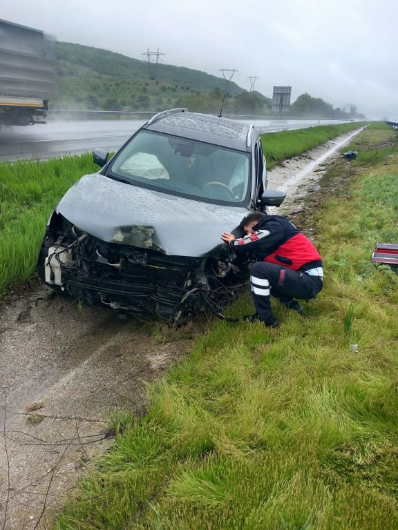 BOLU'DA 4 KİŞİLİK AİLE ÖLÜMDEN DÖNDÜ