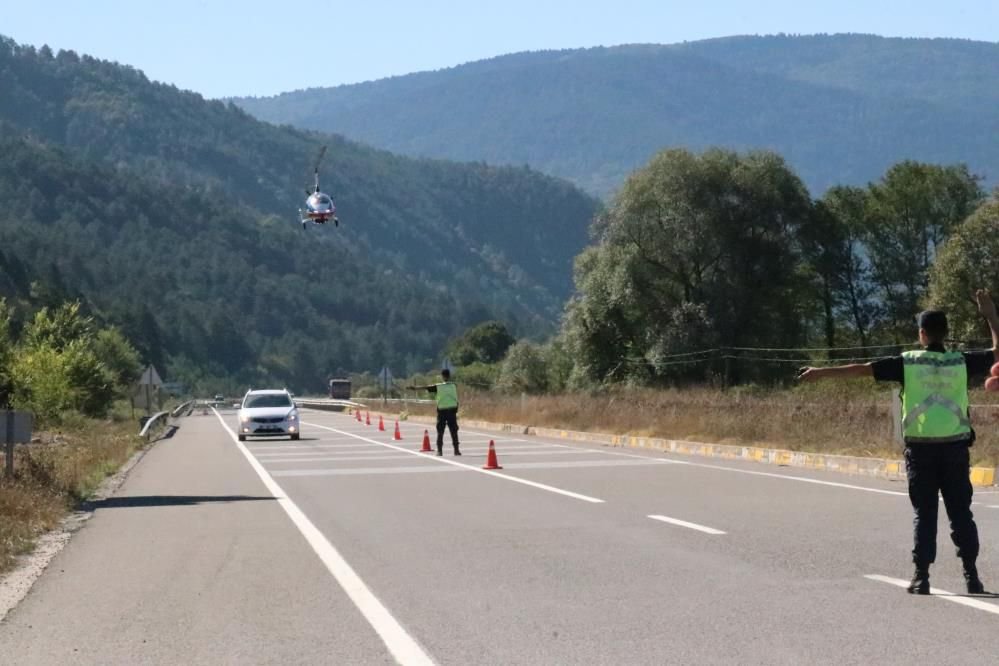 BOLU'DA CAYROKOPTERLİ DENETİM... 7 ARAÇ TRAFİKTEN MEN...