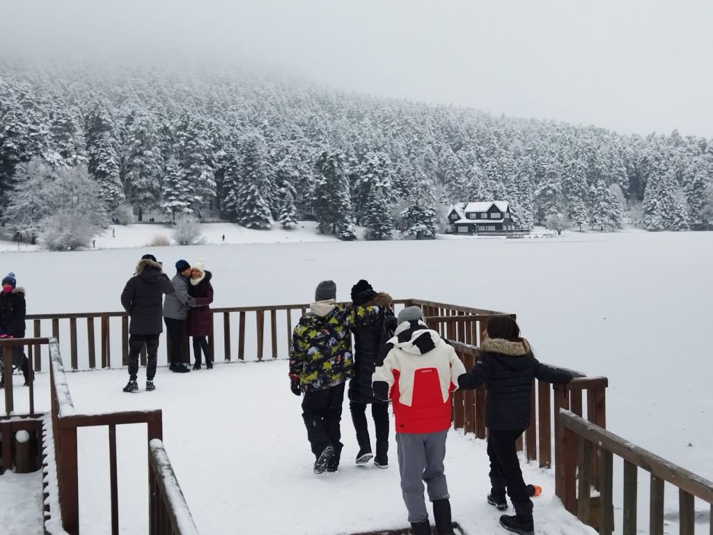 BOLU'DA KARTPOSTALLIK MANZARALAR...