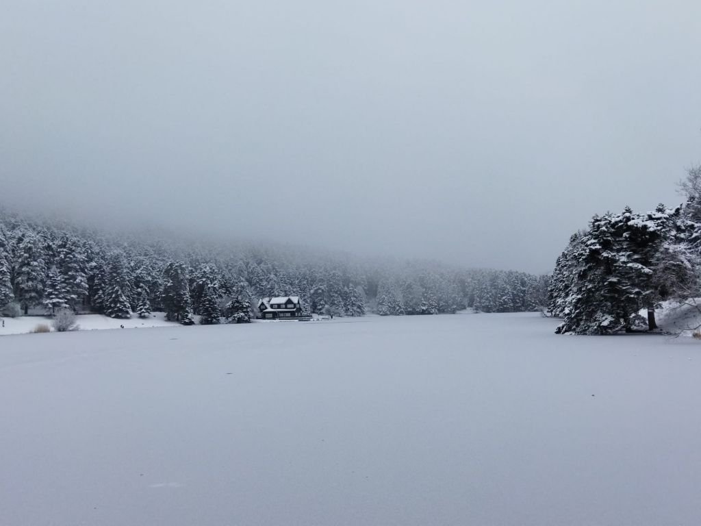 BOLU'DA KARTPOSTALLIK MANZARALAR...