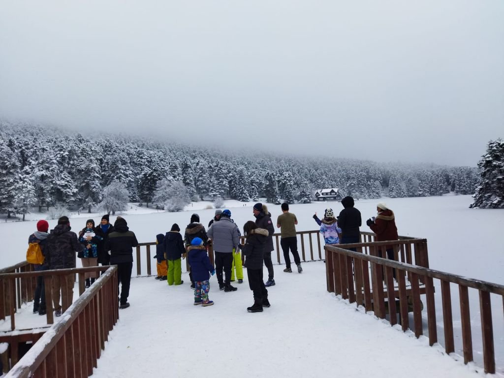 BOLU'DA KARTPOSTALLIK MANZARALAR...