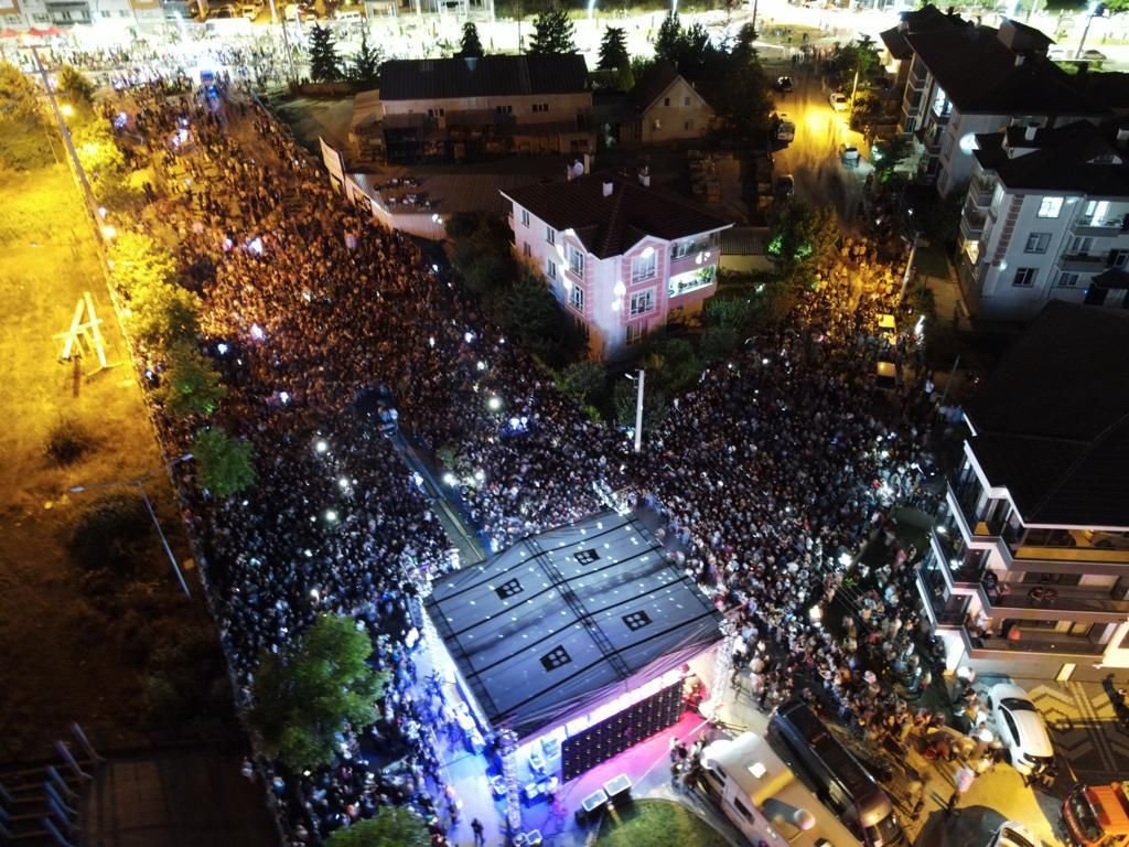 BOLU'DA MANUŞ BABA RÜZGARI....