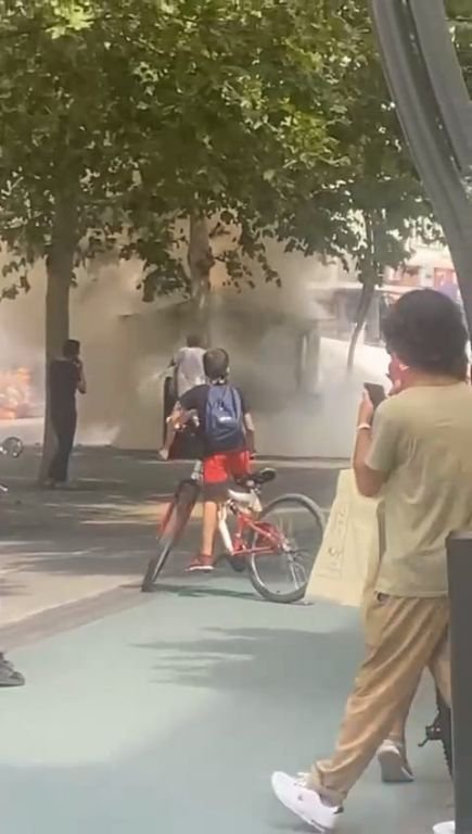 BOLU'DA MISIRCI DÜKKANI ALEV TOPUNA DÖNDÜ...