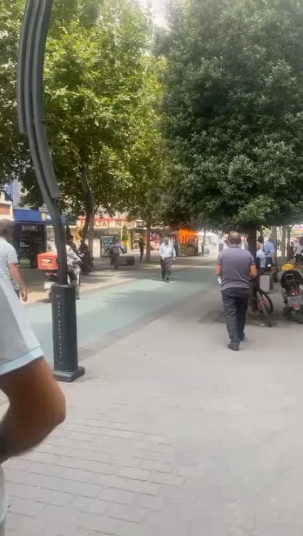 BOLU'DA MISIRCI DÜKKANI ALEV TOPUNA DÖNDÜ...